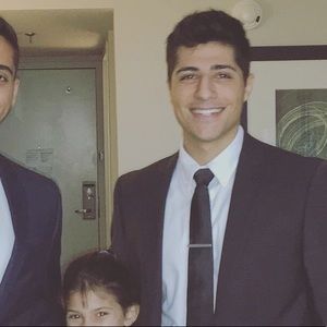 Meet your Posher, Adam